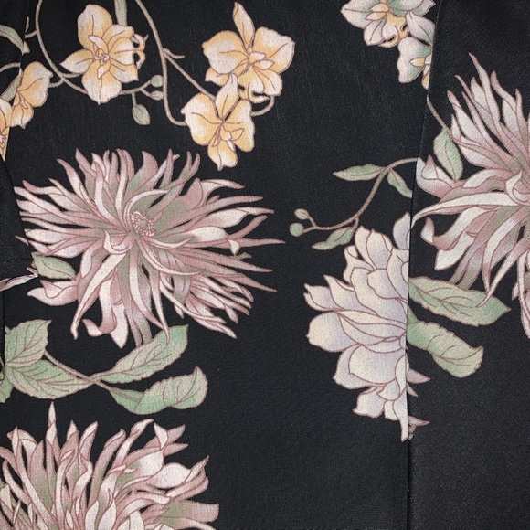 FLORAL CROP KIMONO - Picture 2 of 2